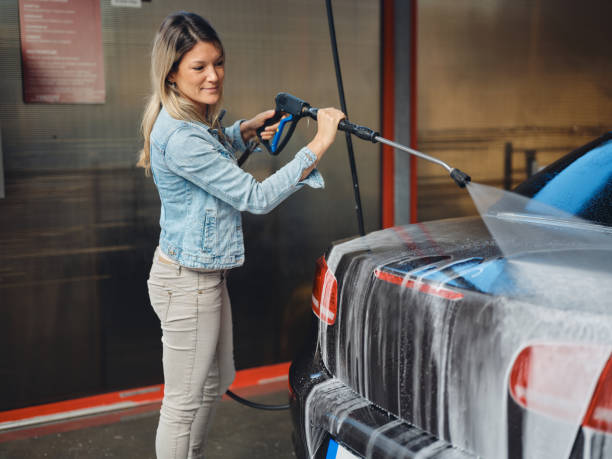 Why Choose Our Certified Pressure Washing Experts for Your Project Needs in Lawrence, IN?